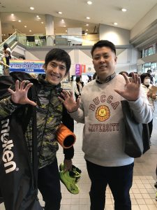 バレーボールの試合観戦。