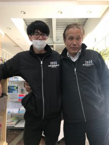 仲良し
