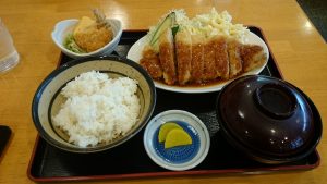 つちや食堂