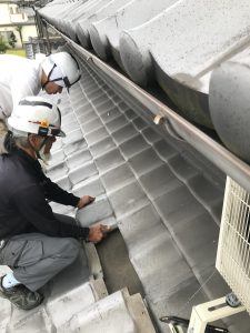 雨漏り。