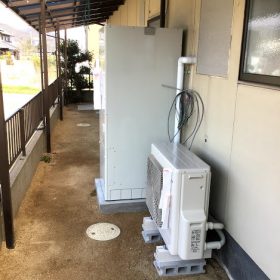 鴨方 K様邸 改修工事 エコキュートの設置が出来ました。