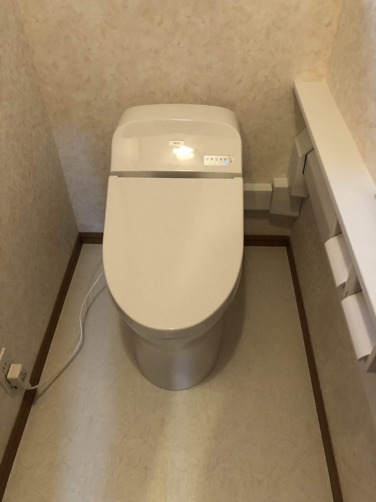 1日でトイレが新しく、手洗い器も新設できます♪