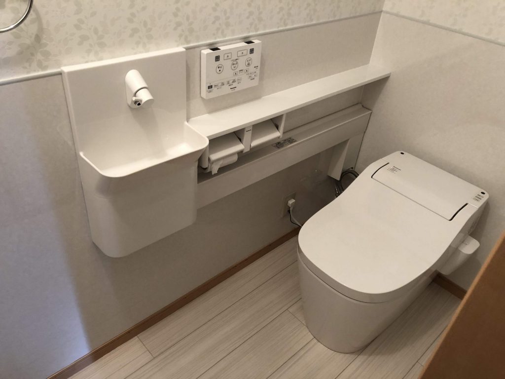 総社市│泡が出るトイレに替えてお掃除楽々♪