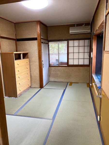 全部変えなくても部屋は明るく変えることが出来ます☆