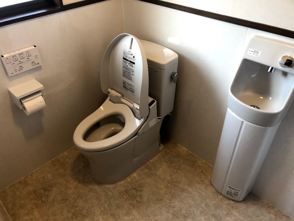 誰もが使いやすいトイレ空間へ