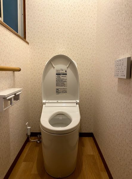 和式⇒洋式　快適なトイレ空間へ☆