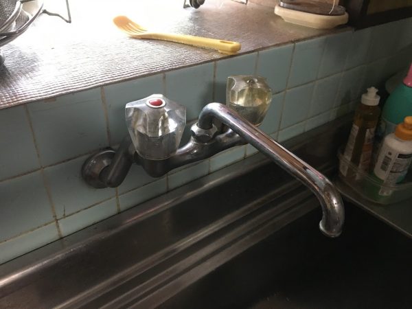 キッチンの水栓交換をしました！