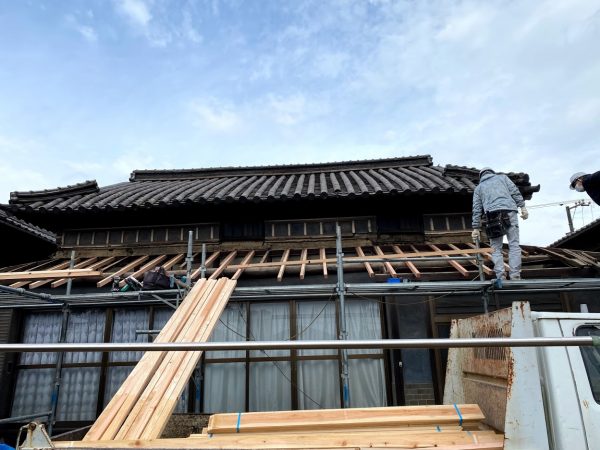 屋根の葺き替え工事②
