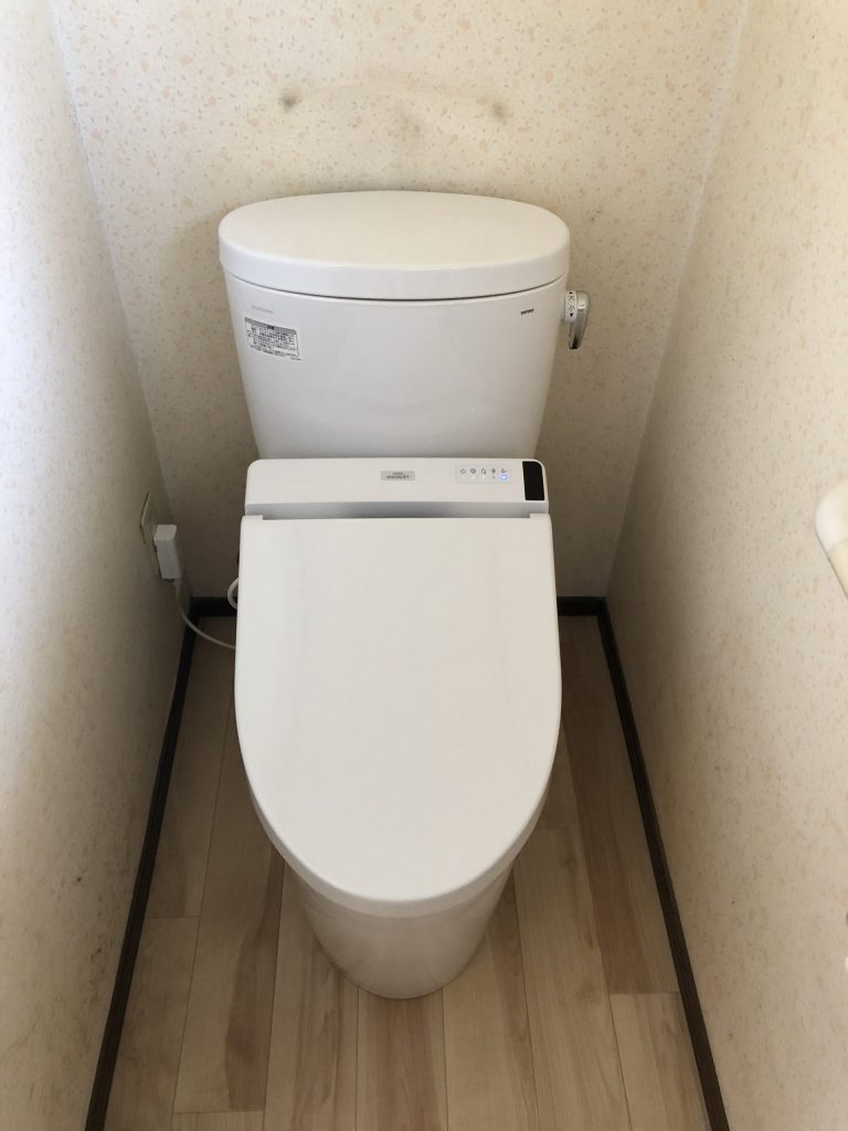 節水型のトイレへ取り替えて毎月の水道代をお安く♪