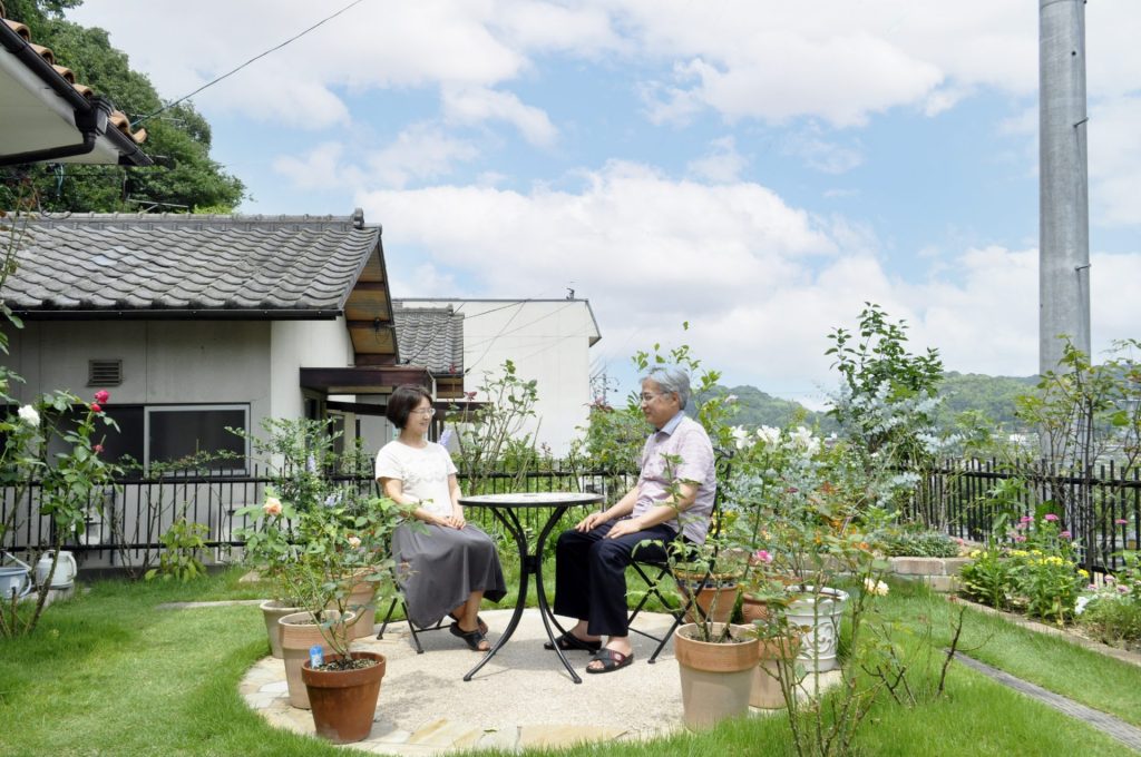 四季を楽しむ、ご夫婦だけの”フラワーガーデン”