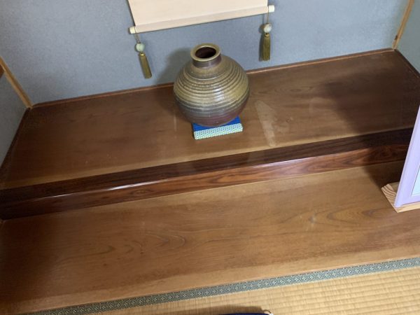 笠岡市で床の間の床板補修をしました。