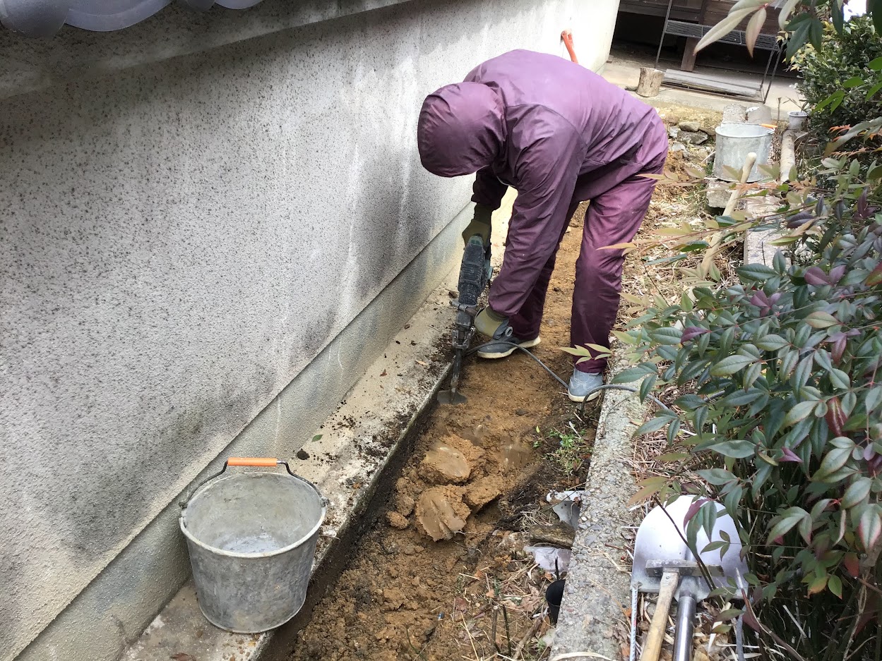 左官工事（雨水桝やU字溝）もカスケホームへお任せください！