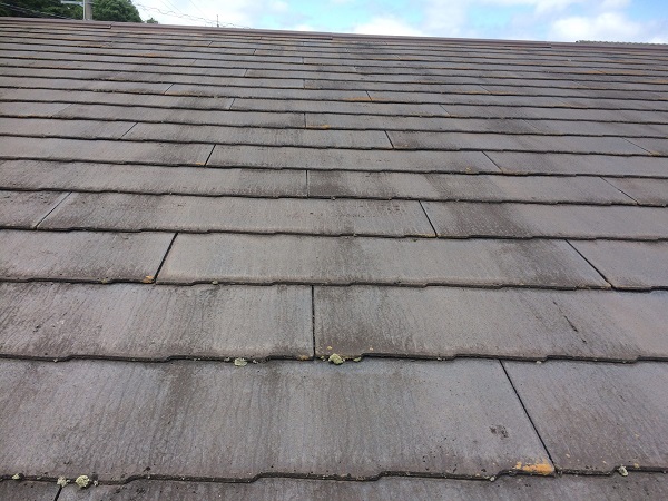 倉敷市｜スレート屋根の劣化は、カバー工法で解決