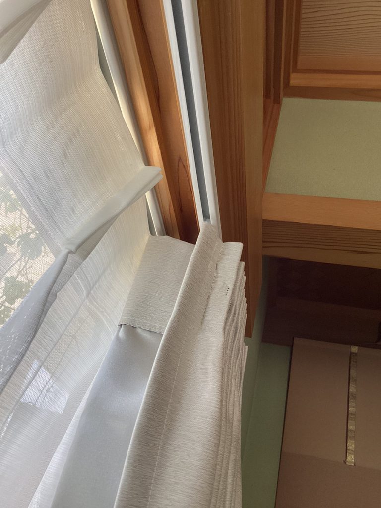 倉敷市 |【カーテン新設工事】障子をカーテンにチェンジ！部屋の明るさが調節しやすくなりました！