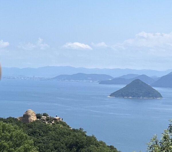 はじめまして　町野南帆です