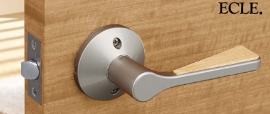 水まわりに付随する木製建具修理もみずさぽへお任せください！