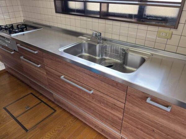 総社市 | 工事期間3日でキレイなキッチンへ