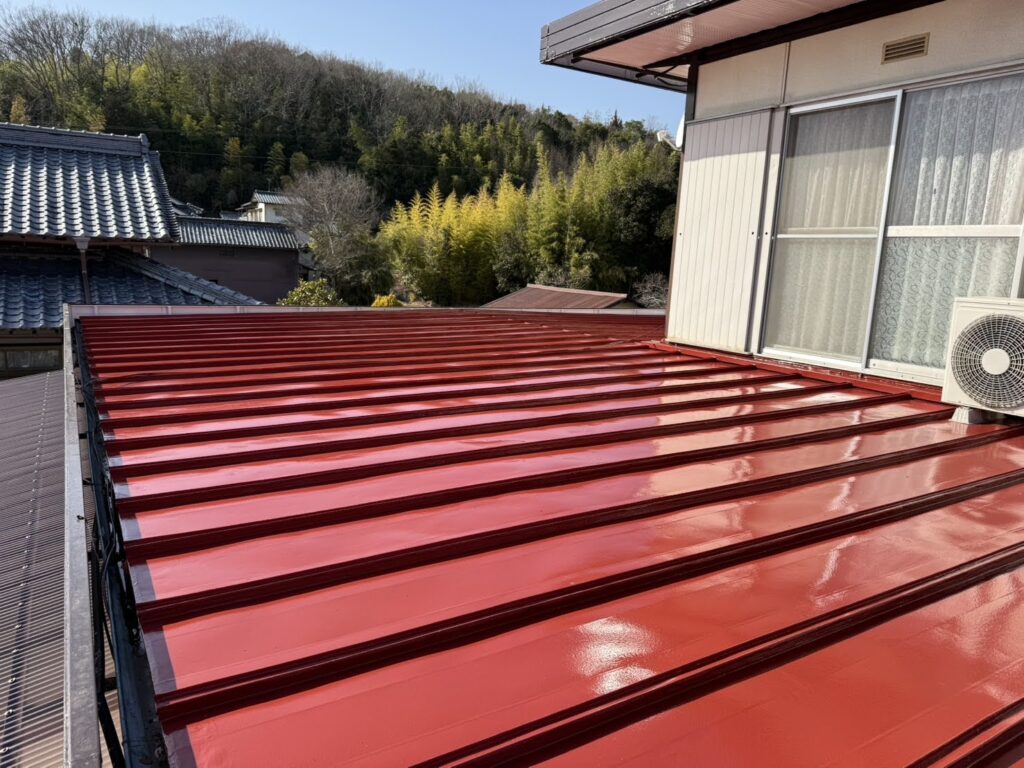 岡山市 | 屋根の塗装も対応させていただきます。