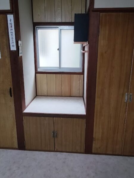 岡山市│床のふわふわを増貼りで解決！快適キッチンに