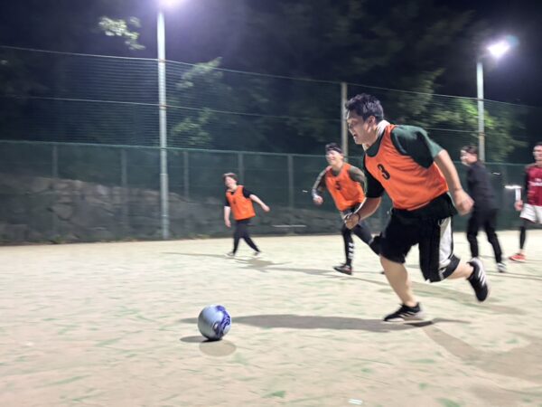 社内でフットサルをしました！