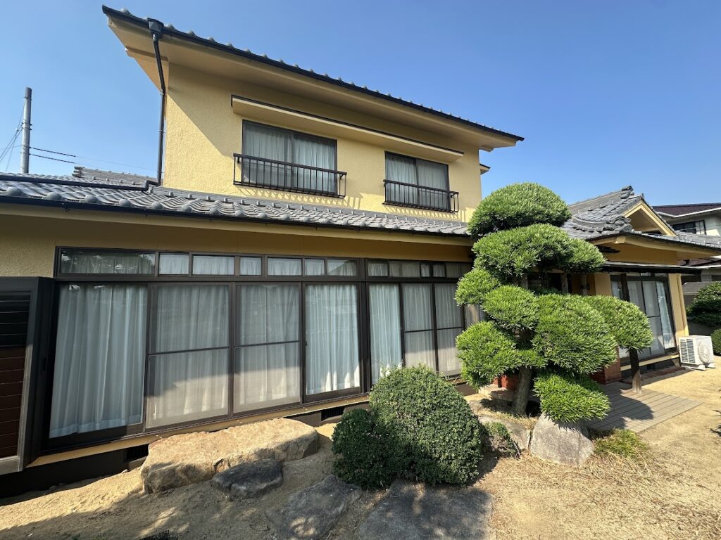 浅口市 | 外壁剥がれの不安が塗装で解消されました！