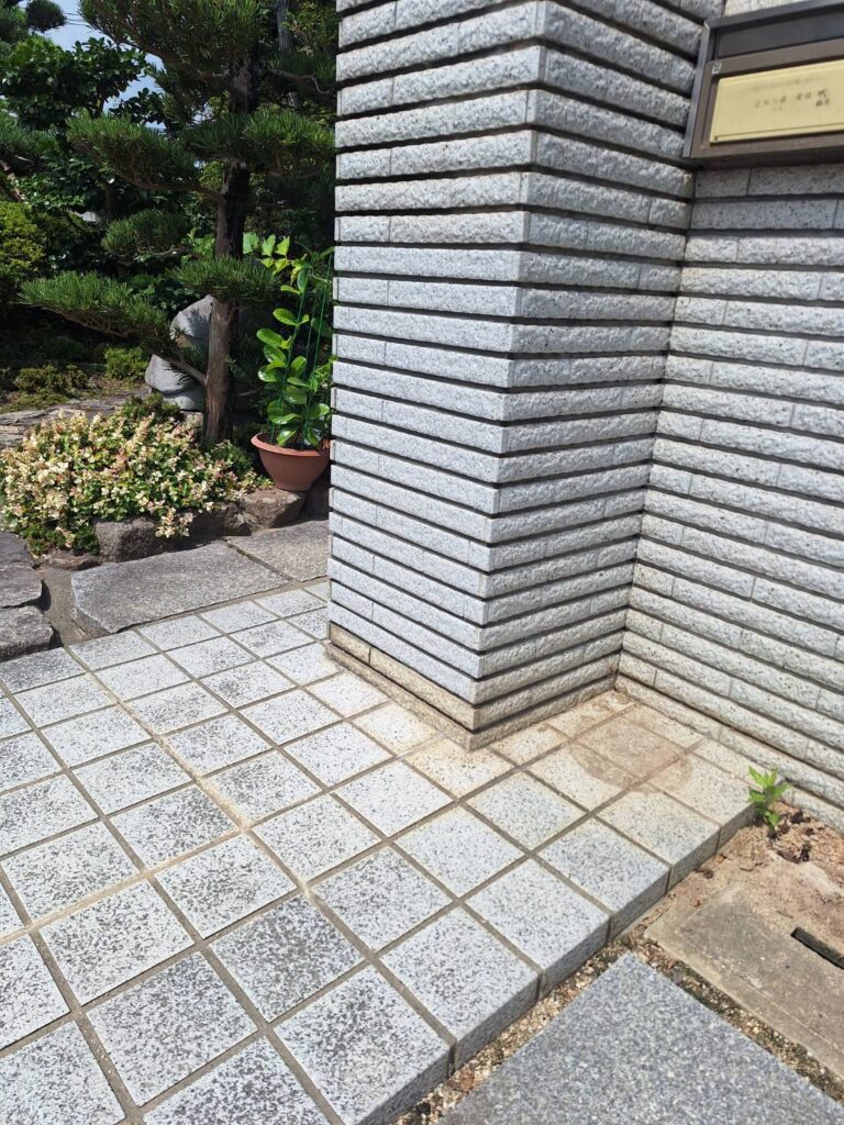 岡山市 |部分的なタイルの貼替もお任せください！