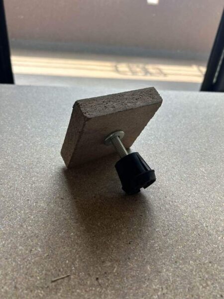 倉敷市 | マンションの床にクッションフロアを貼り、ワンちゃんも安全に暮らせる空間になりました!