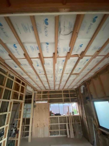 岩川レポート！S様邸リノベ、大工さんが「ふわふわ床」をガッチリ補強しました！
