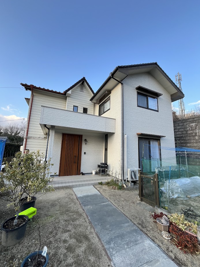 笠岡市|小さな不具合から始まった、コスパ重視の外壁メンテナンス