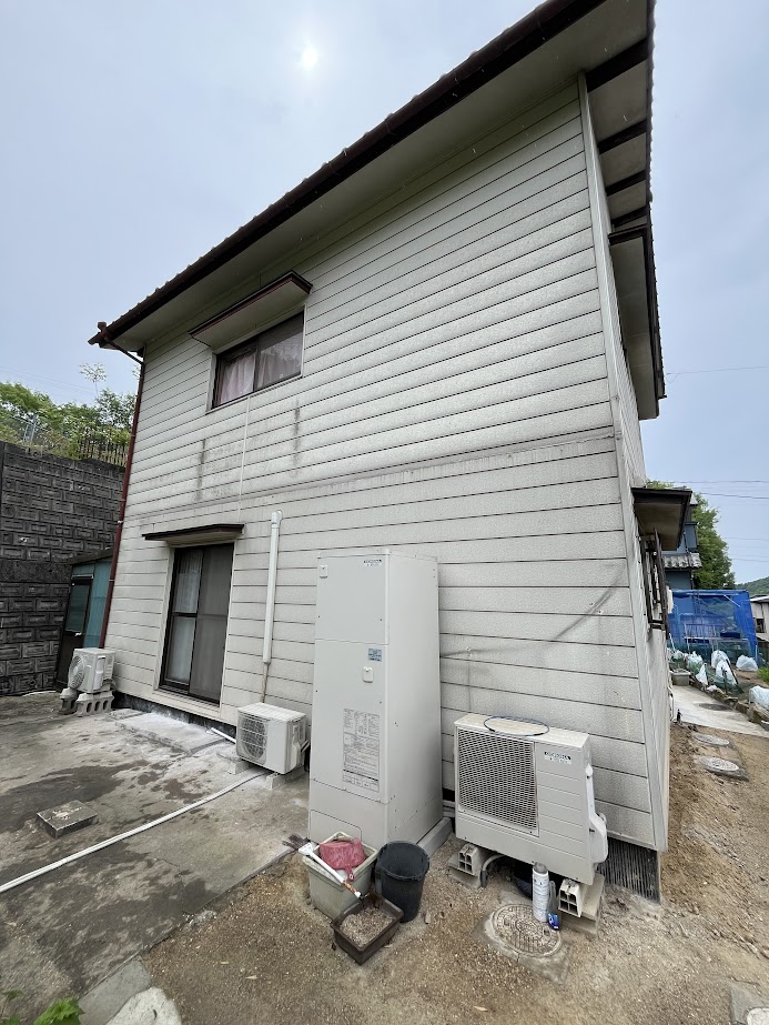 笠岡市|小さな不具合から始まった、コスパ重視の外壁メンテナンス