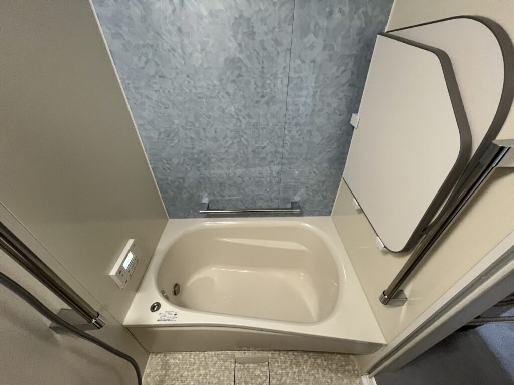 浅口市｜タイル張り浴室の漏水改善～安心・快適のユニットバス工事～