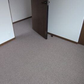 笠岡　リフレッシュ工事　カーペット張替
