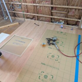 倉敷 水廻り工事 床の増し貼り