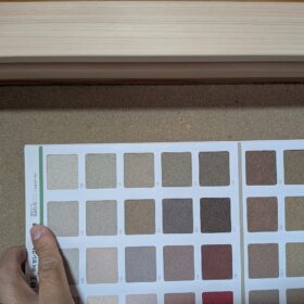 色合わせをしています。