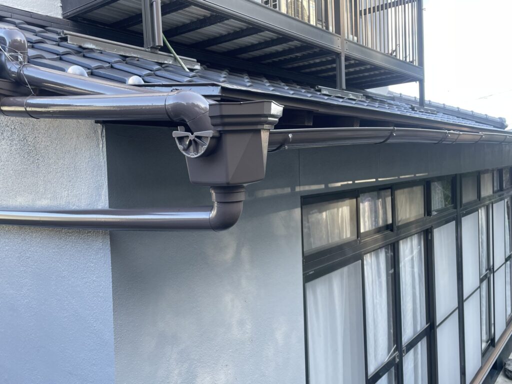 倉敷市｜【外壁工事】瓦交換と外壁塗装で、お家を美しく蘇らせましょう！！