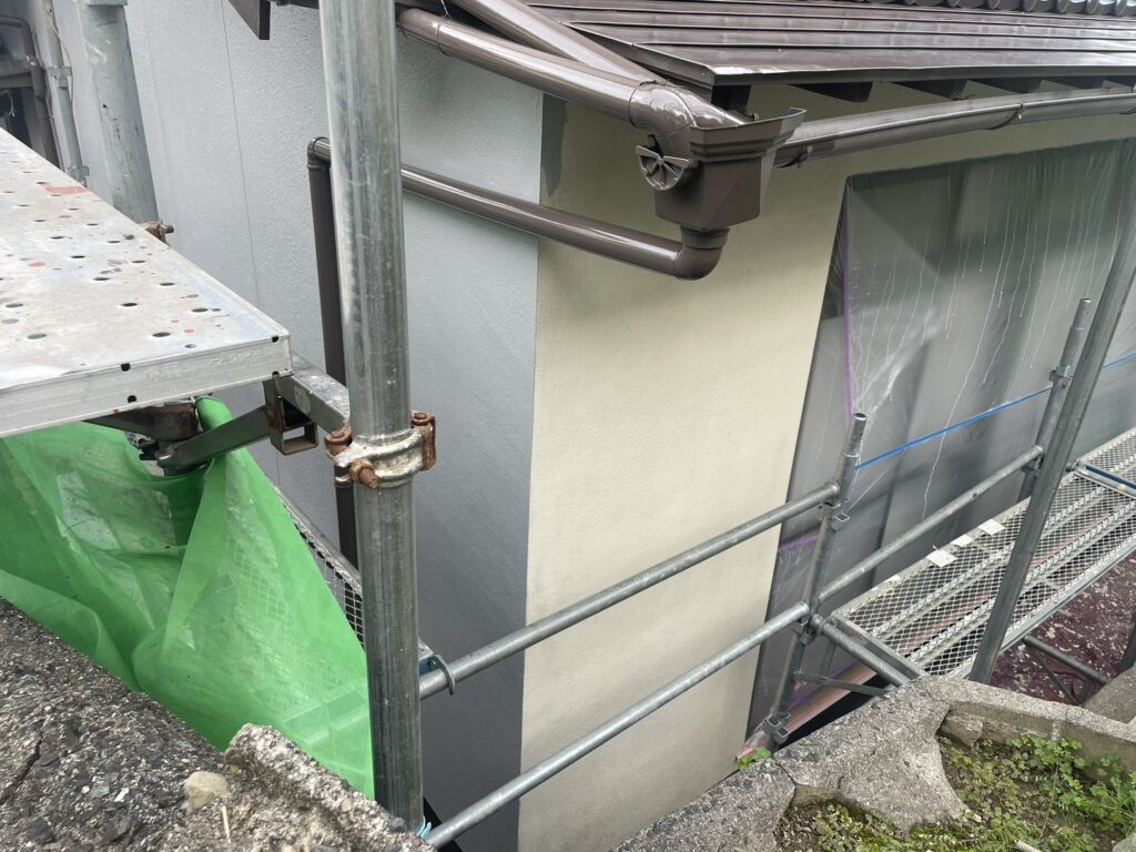 倉敷市|【外壁工事】瓦交換と外壁塗装で、お家を美しく蘇らせましょう!!