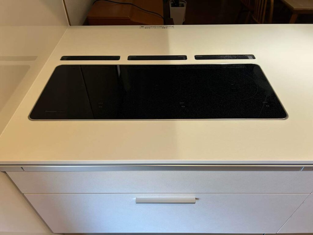 倉敷市 | オープンキッチンで圧倒的存在感のあるこだわり空間になりました！