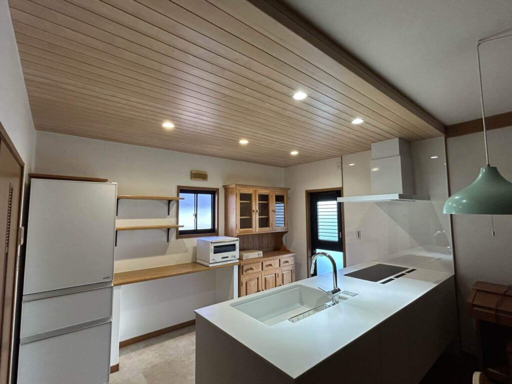 倉敷市 | オープンキッチンで圧倒的存在感のあるこだわり空間になりました！