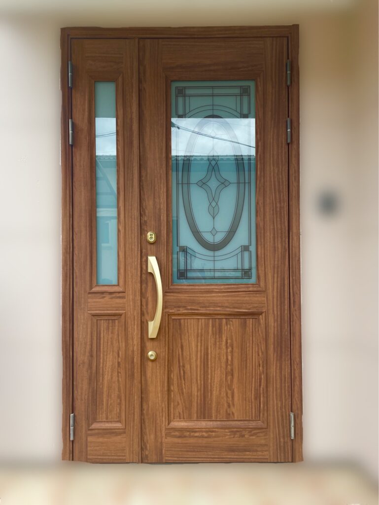 倉敷市｜紫外線に強い「高耐候リアテック」を使用したドアリフォーム