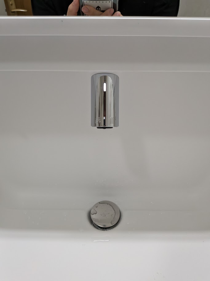 倉敷市 | LIXILのクレヴィで洗面所の主役になれる化粧台となりました。