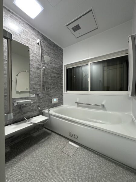 寒い冬もユニットバスで温かく！