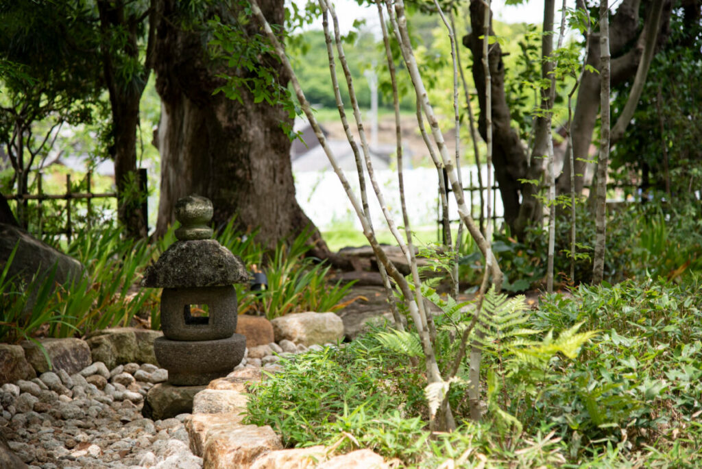 浅口市│「刻を継ぐ庭」静寂と光の古民家カフェ
