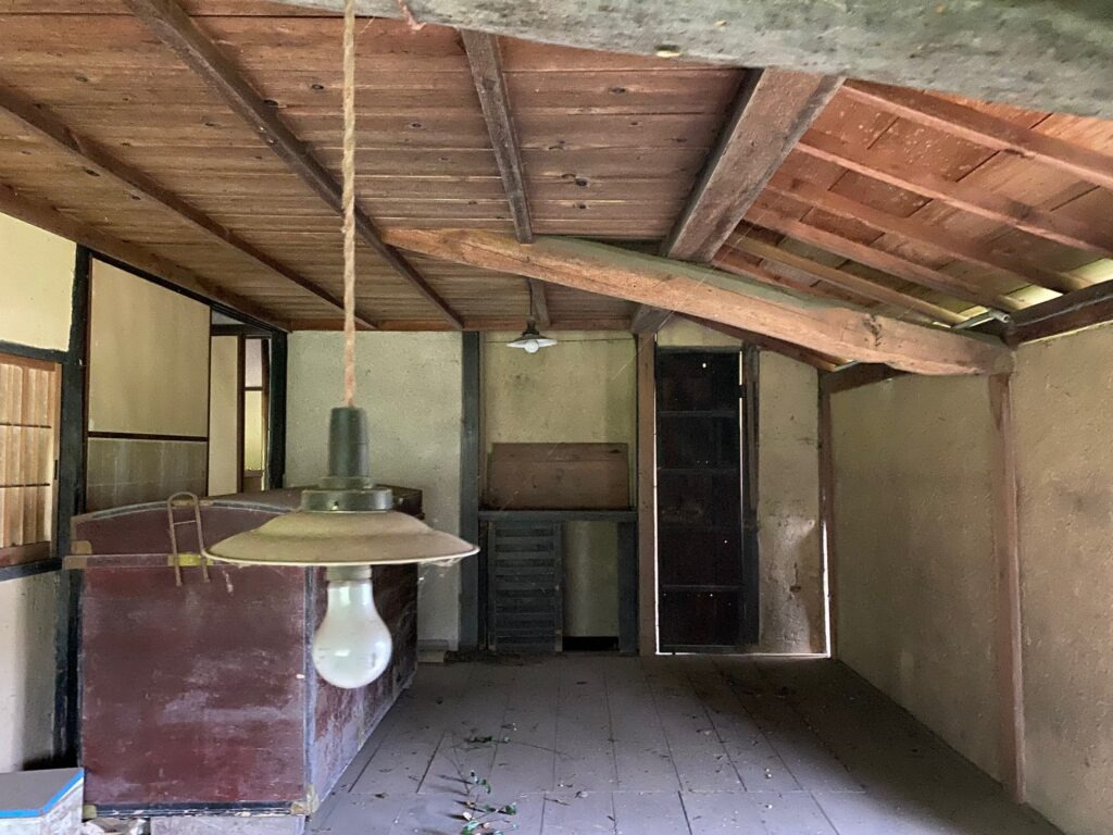 浅口市│「刻を継ぐ庭」静寂と光の古民家カフェ