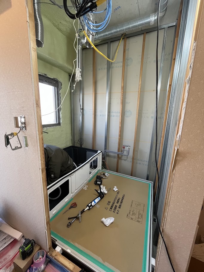 ユニットバスの組み立て現場をご紹介！