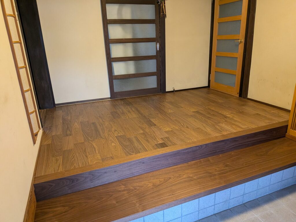 倉敷市|白蟻被害にあった玄関の床をやり替えました！