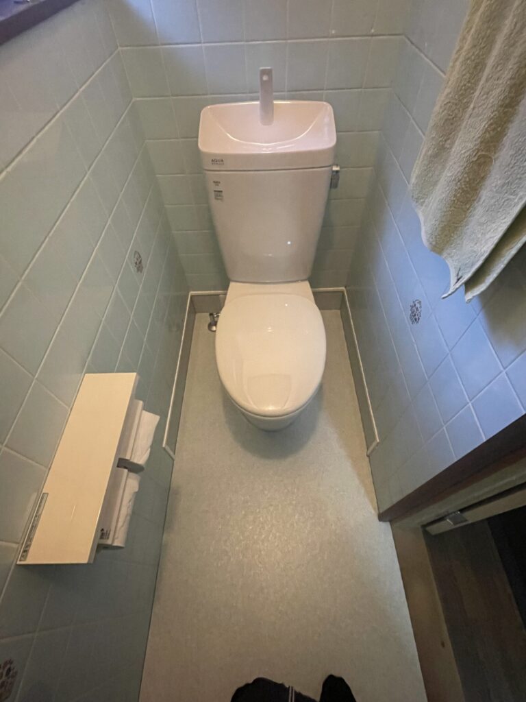 倉敷市|和式トイレ→洋式トイレへリフォーム! 段差解消使いやすい空間へ!!