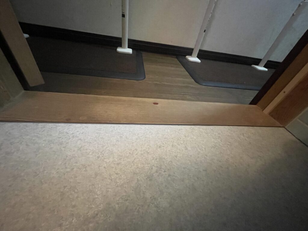 倉敷市|和式トイレ→洋式トイレへリフォーム! 段差解消使いやすい空間へ!!