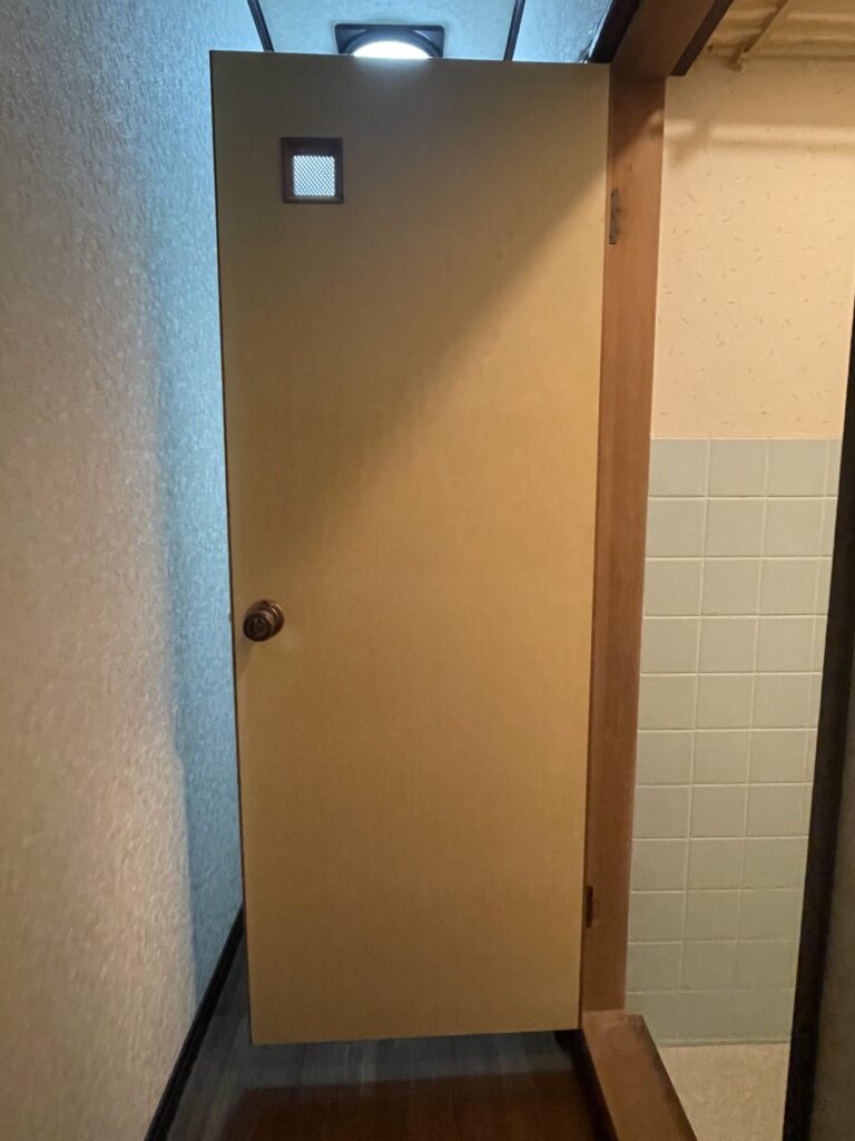 倉敷市|和式トイレ→洋式トイレへリフォーム! 段差解消使いやすい空間へ!!