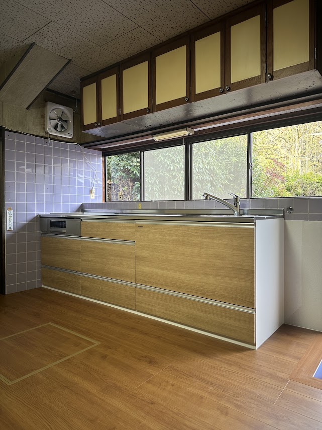 笠岡市｜床がきれいになって安心！ご家族が集う空間へ