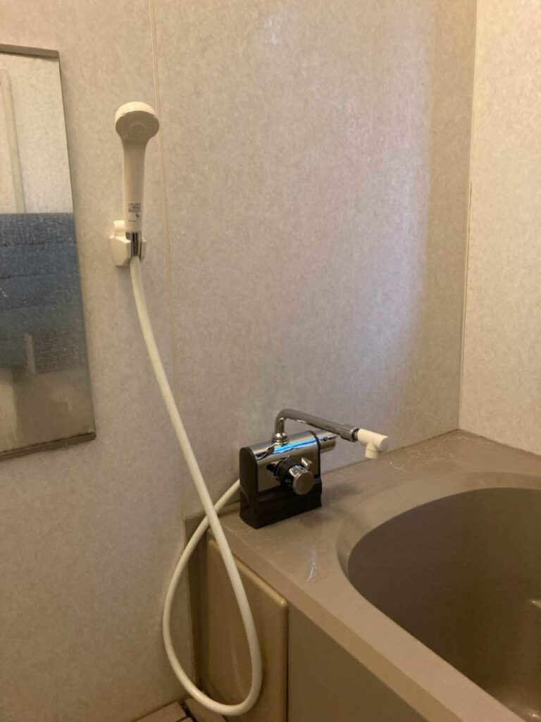 総社市｜浴槽の台付き水栓も交換できます